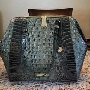 Medcamila /Obsidian handbags